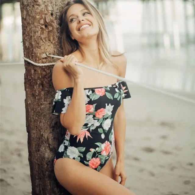 2019 Swimwear Women One Piece Ruffle Padded Monokini