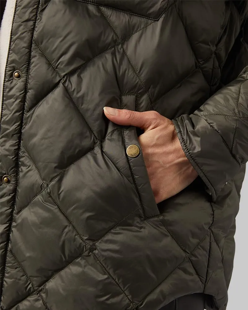 32 Degrees Women's Lightweight Recycled Poly-Fill Shirt Jacket | Quilted | Semi-Fitted | Snap Pockets