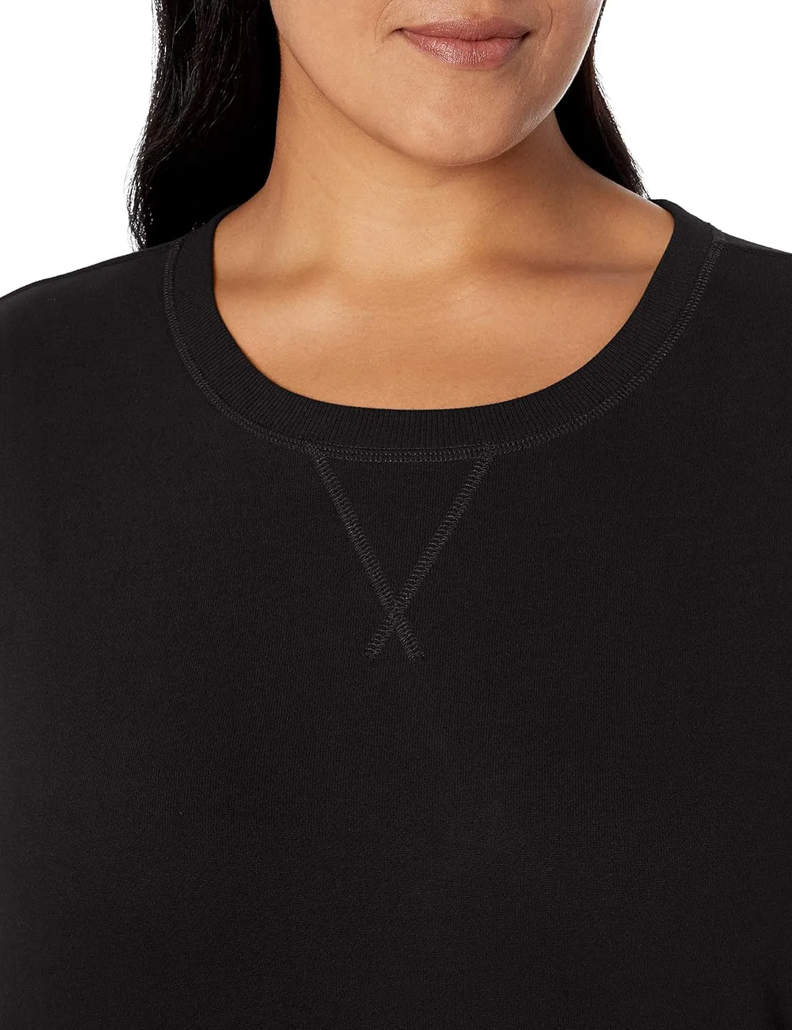 Amazon Essentials Women's Fleece Crewneck Sweatshirt (Available in Plus Size)