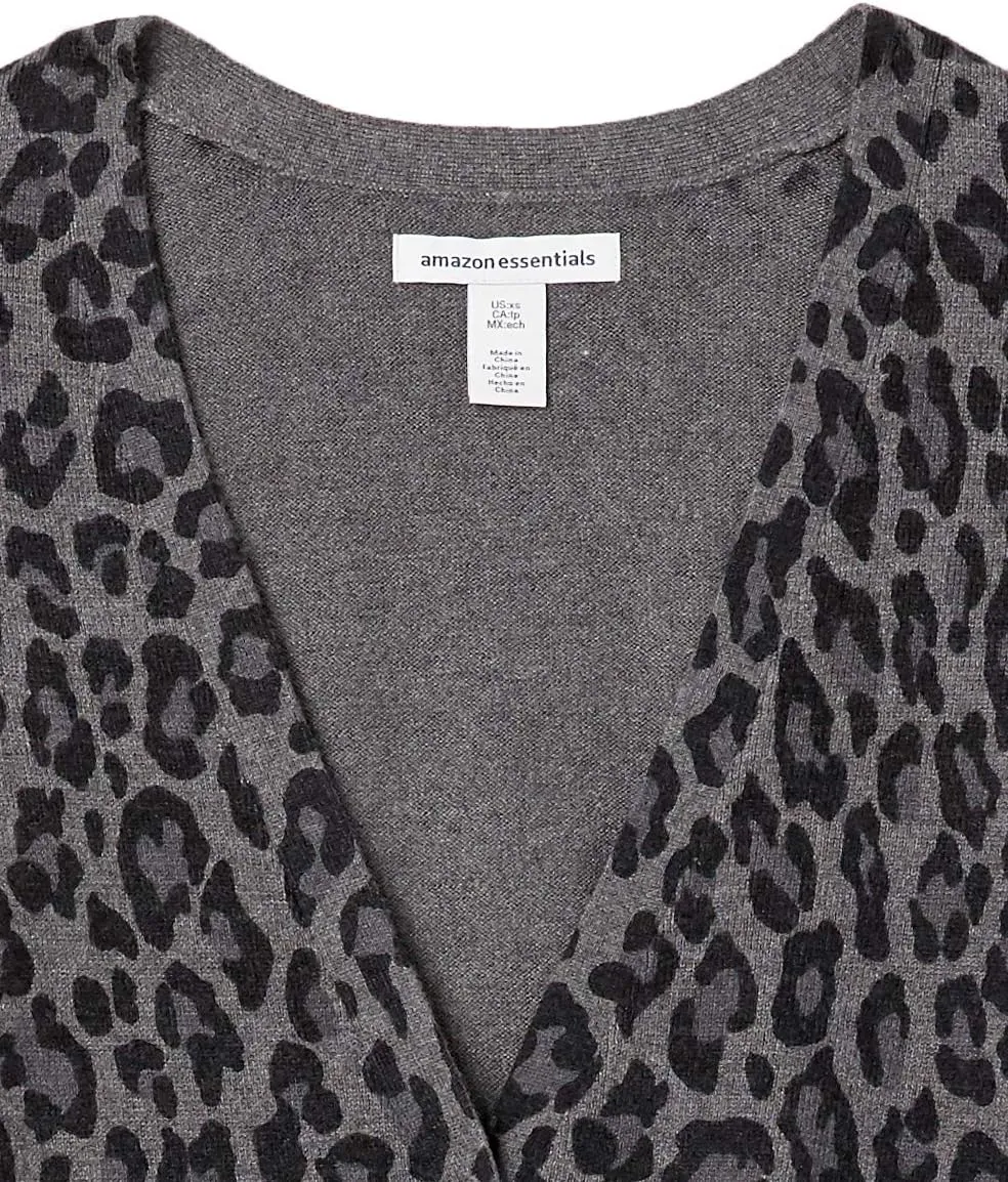 Amazon Essentials Women's Lightweight V-Neck Cardigan Sweater (Available in Plus Size)