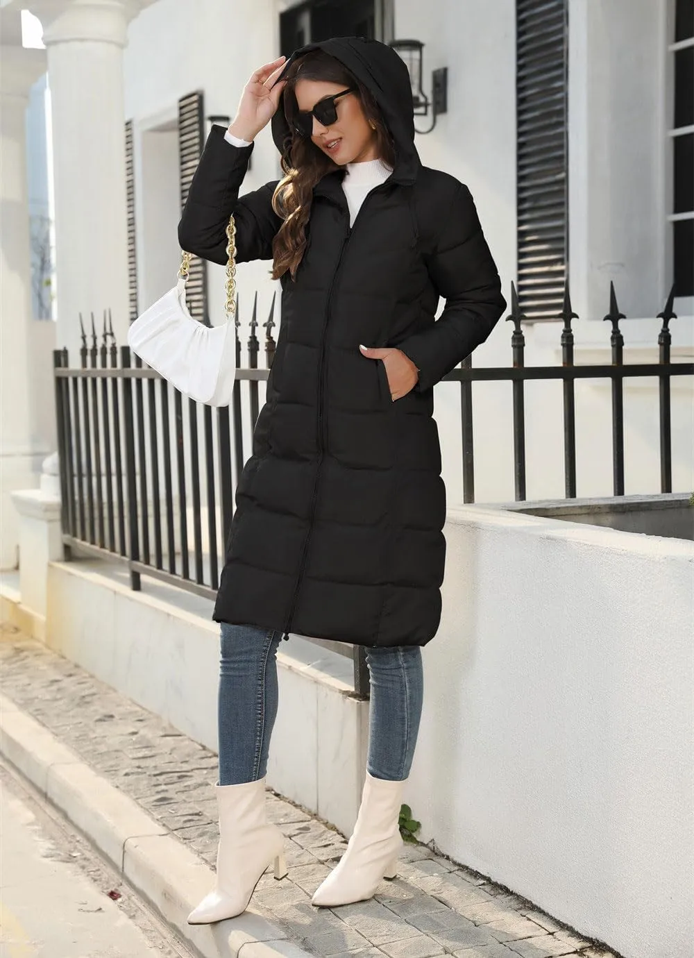 chouyatou Women's Winter Hooded Long Quilted Puffer Trench Coat Zip Up Padded Puffy Down Jacket Outerwear