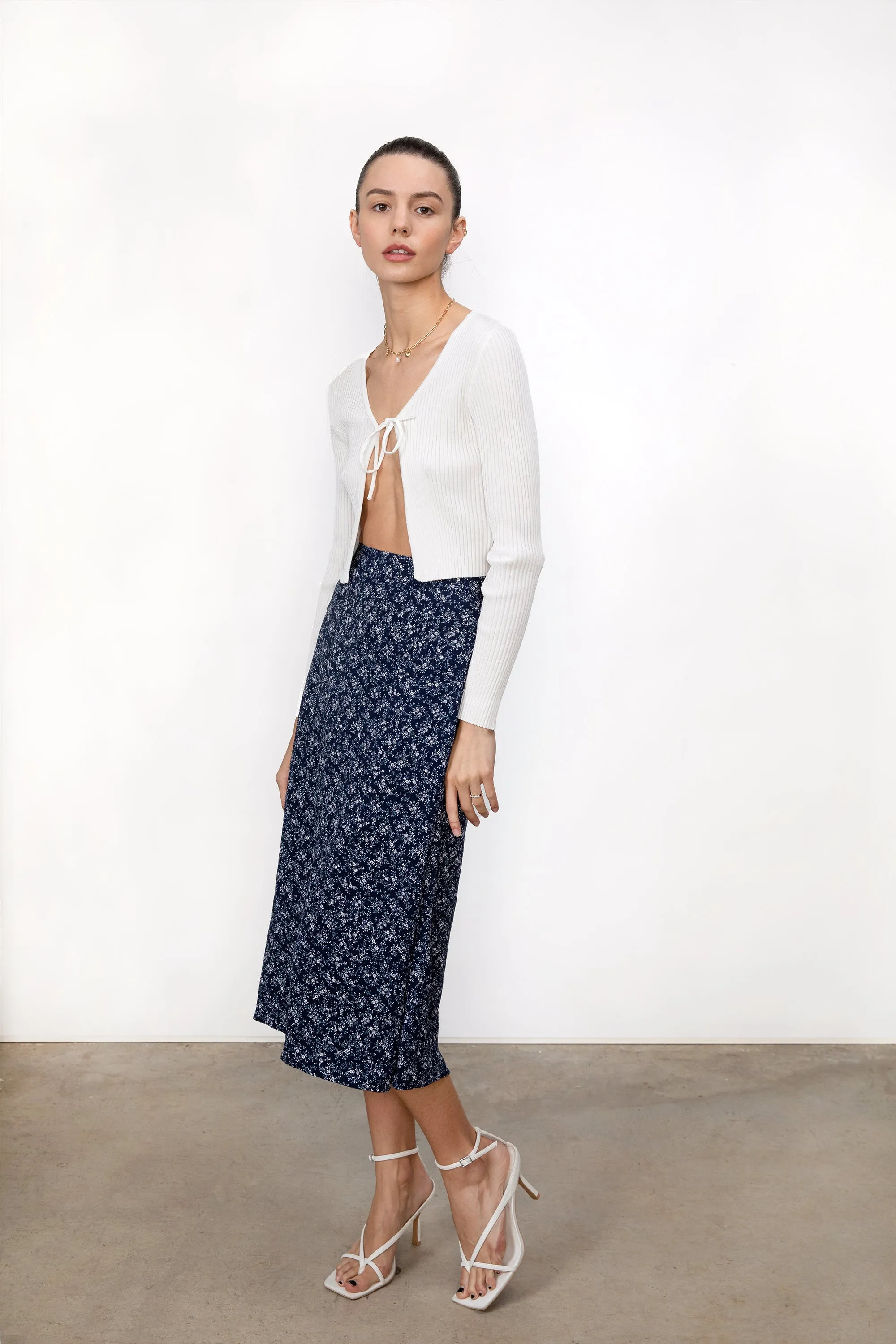 FLORAL MIDI SKIRT