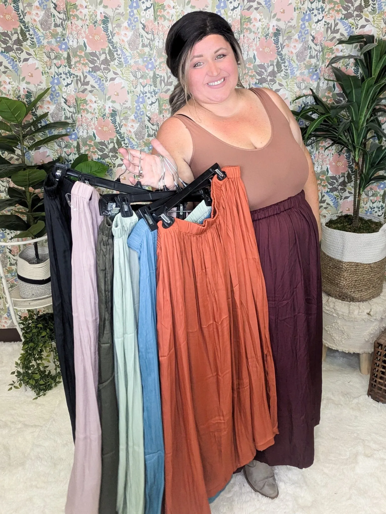 Gia Flirty Midi Skirt w/Pockets   Side Slit (7 colors)