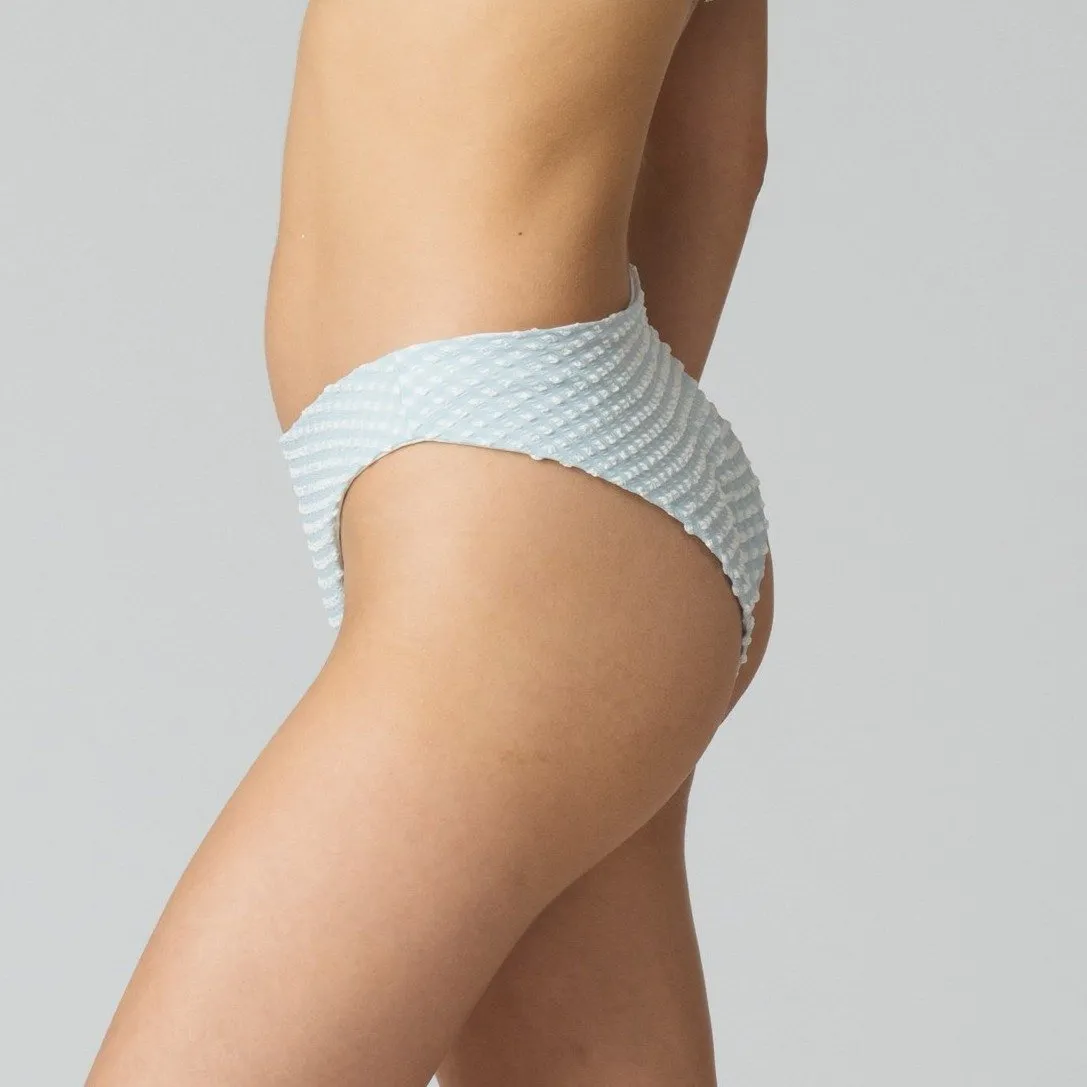 Hailey Bottom in Aquamarine Gingham