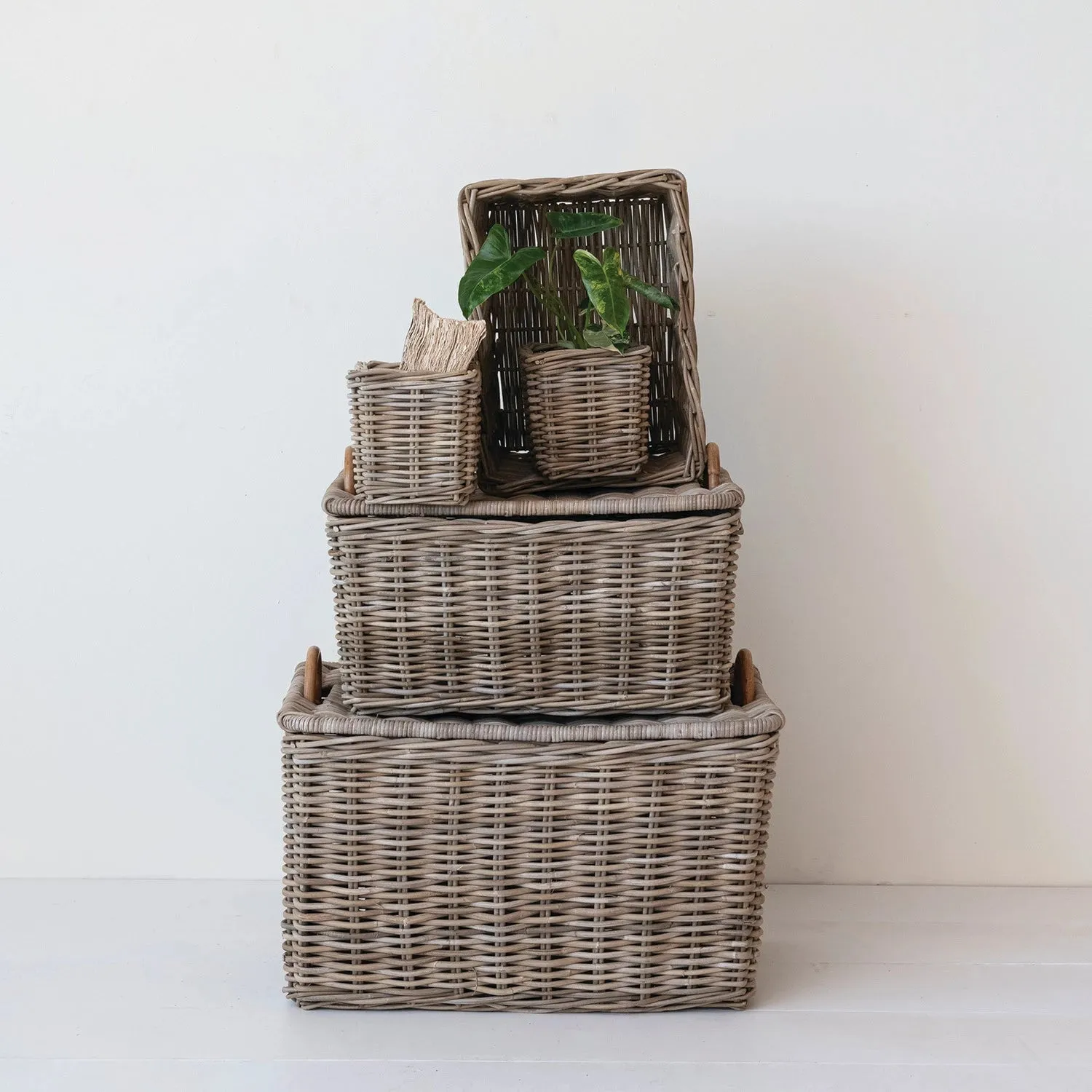 Hand-woven Rattan Trunks