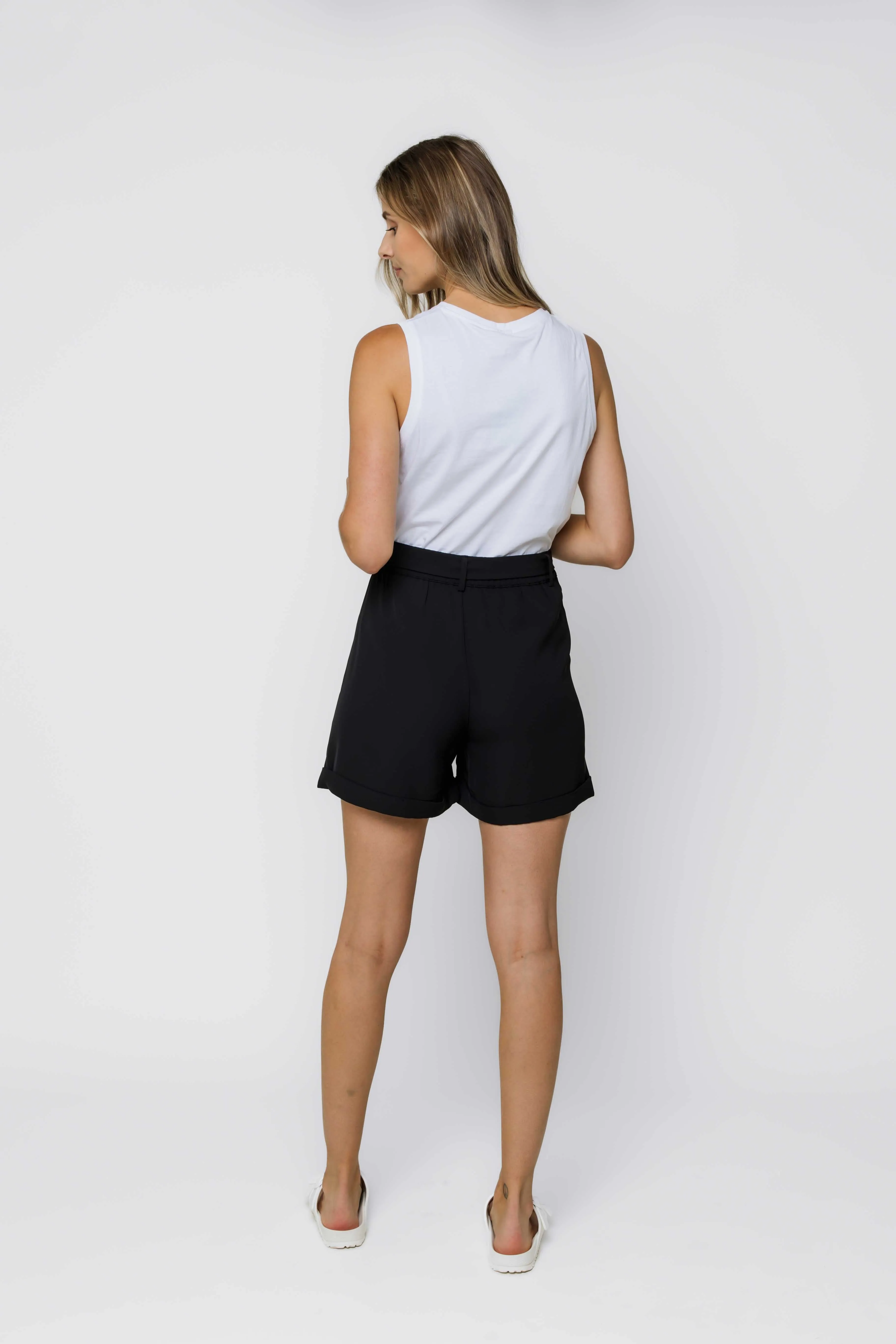 Katelyn-Rolled Cuff Short