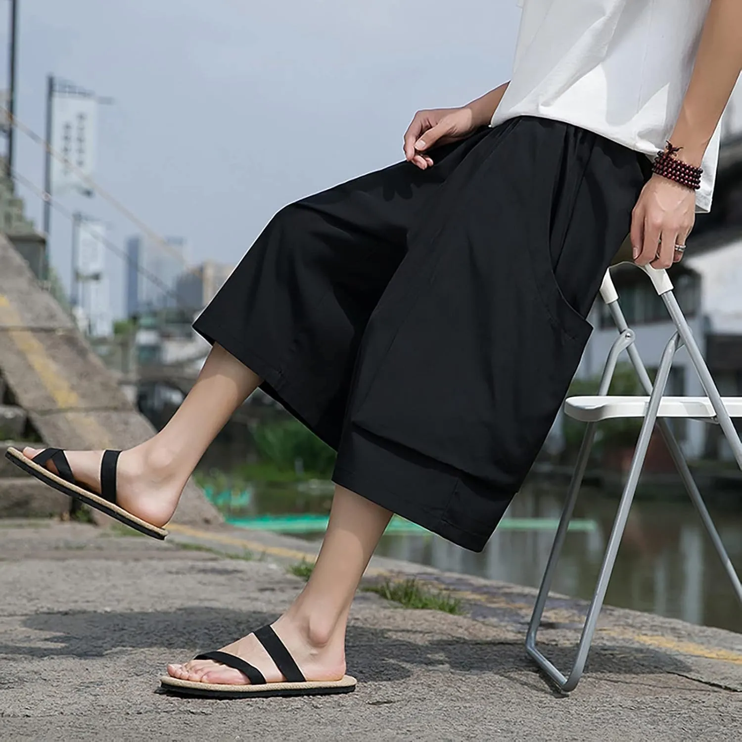 Men's Harem Capri Pants Wide Leg Capris Summer Beach Pant Lightweight Elastic Waist Casual Baggy Pants Cropped Trouser
