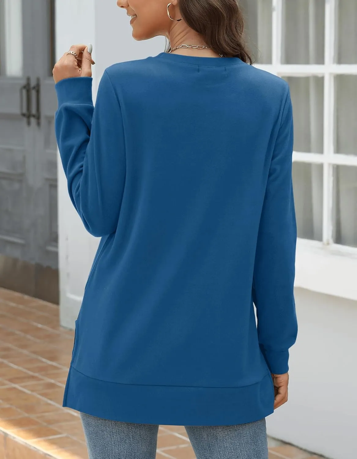 Odosalii Womens Long Sleeve Tops Crewneck Sweatshirts Pleated Front Sweaters Plain Shirts Trendy Side Split Fall Outfits
