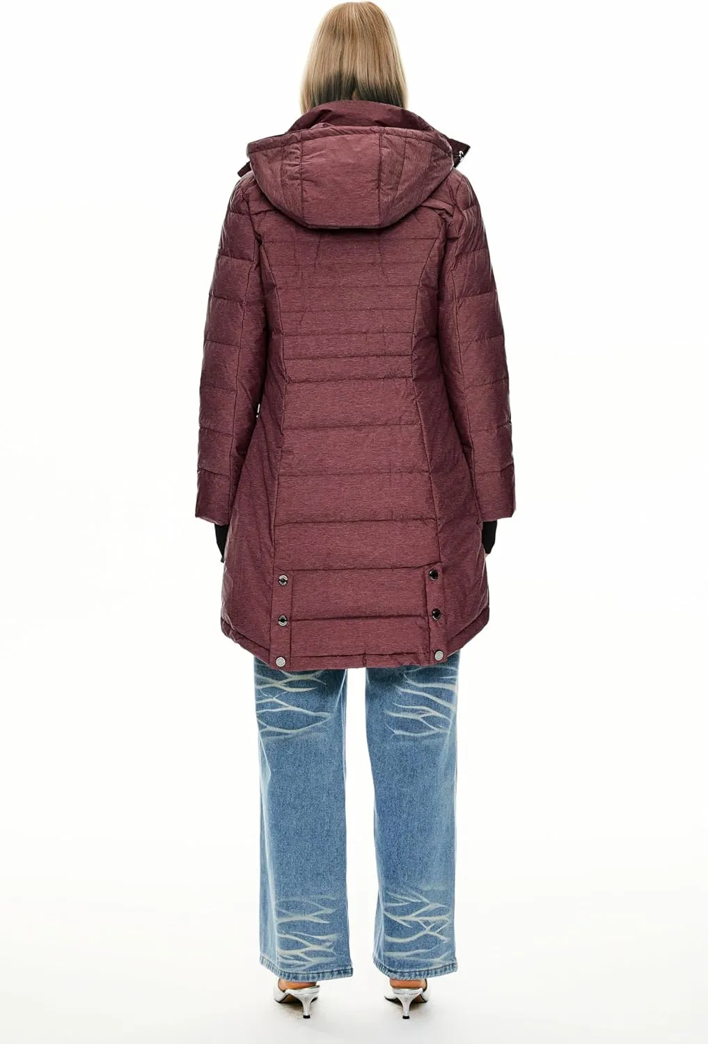 Orolay Women's Winter Down Jacket Long Quilted Puffer Coat Warm Hooded Slim Fit Outerwear
