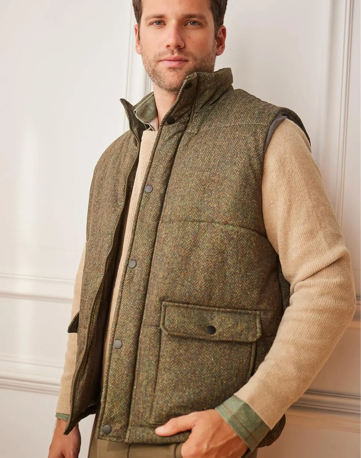 Puffer Vest for Men Light Padded Sleeveless Jacket with Pockets Mock Neck Windproof Winter Outerwear