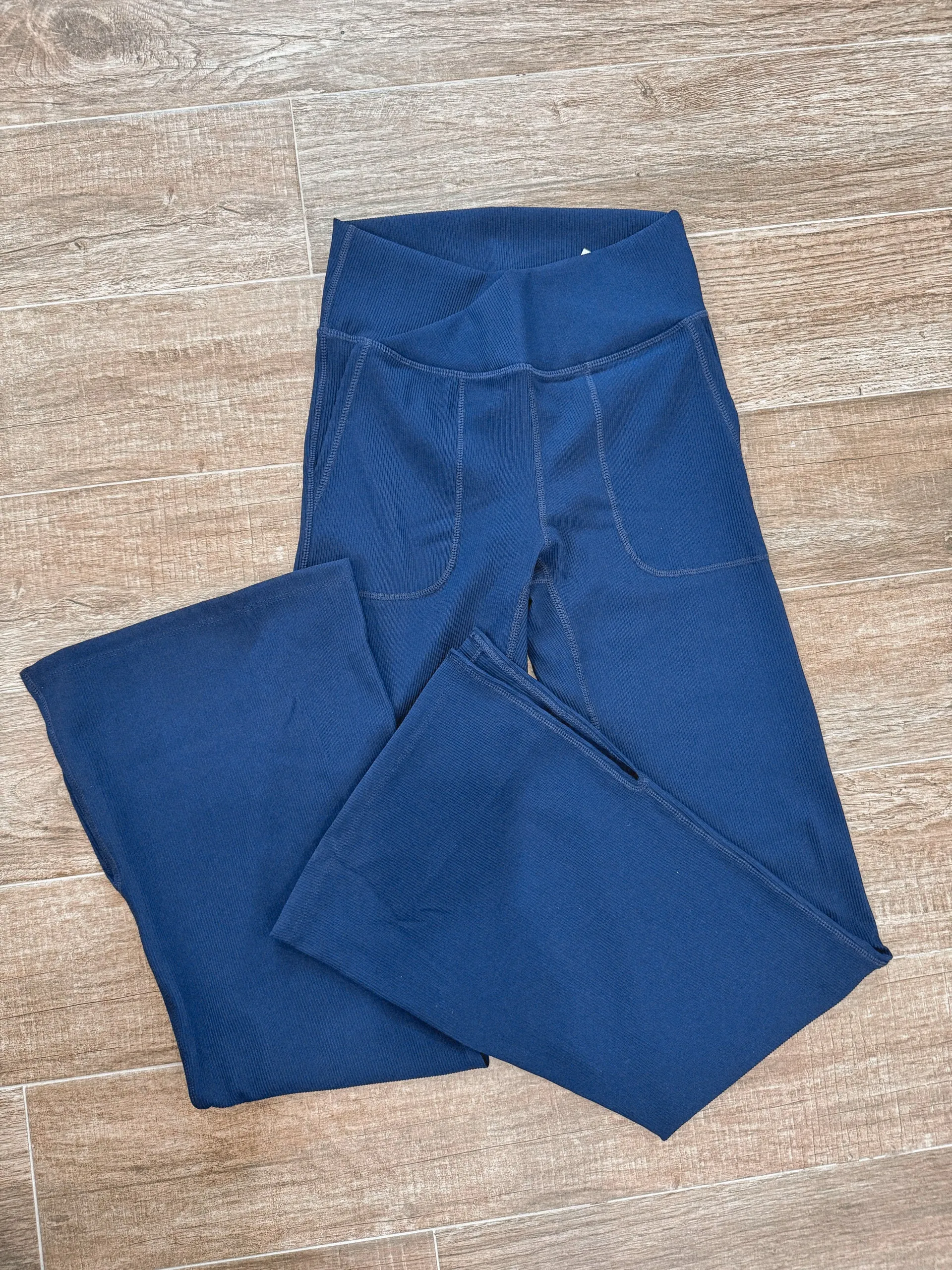 Take A Walk Pants Navy
