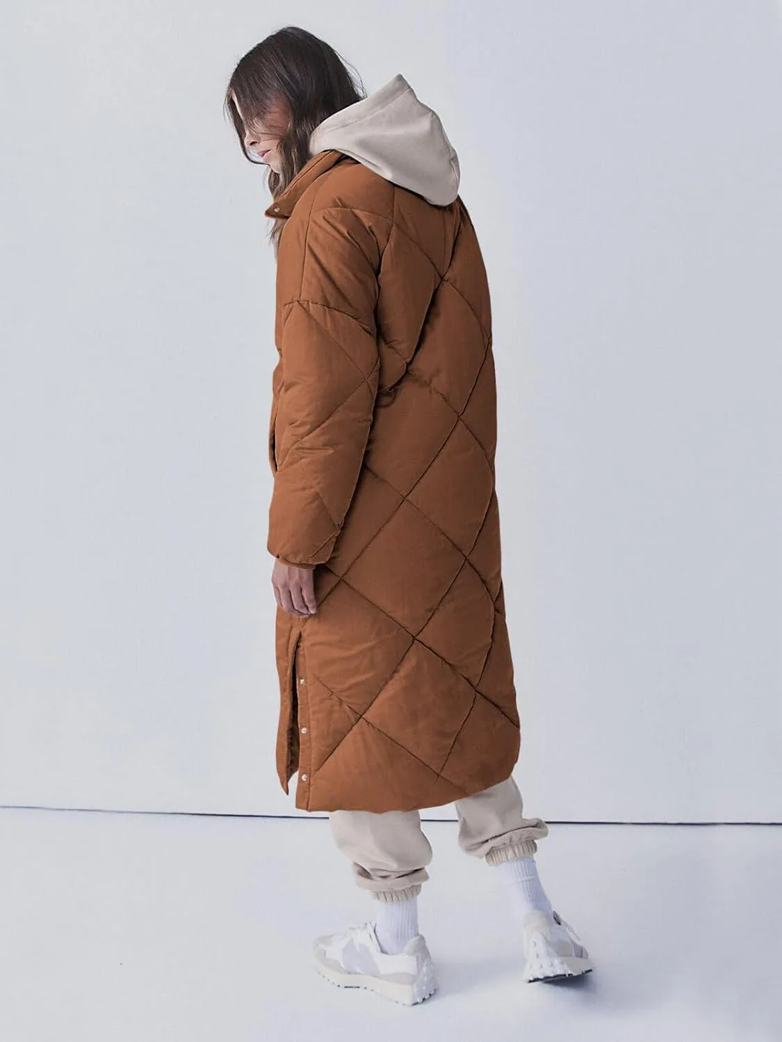 Tankaneo Women's Quilted Puffer Jacket Long Winter Coats Zip Up Baggy Down Outerwear with Pockets