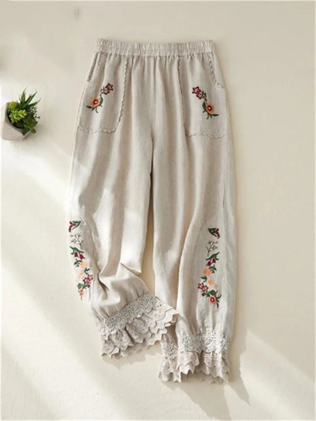 Women Casual Pants Elastic Waist Floral Embroidery Lace Patchwork Ankle Length Trousers