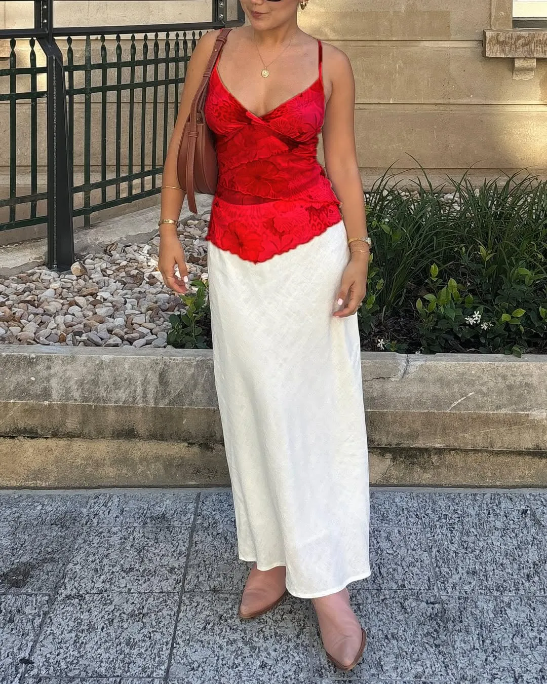 Women Floral Print Tie Shoulder Tank Tops Y2k V Neck Ruffle Hem Cami Shirt Cute Smocked Cami Tops