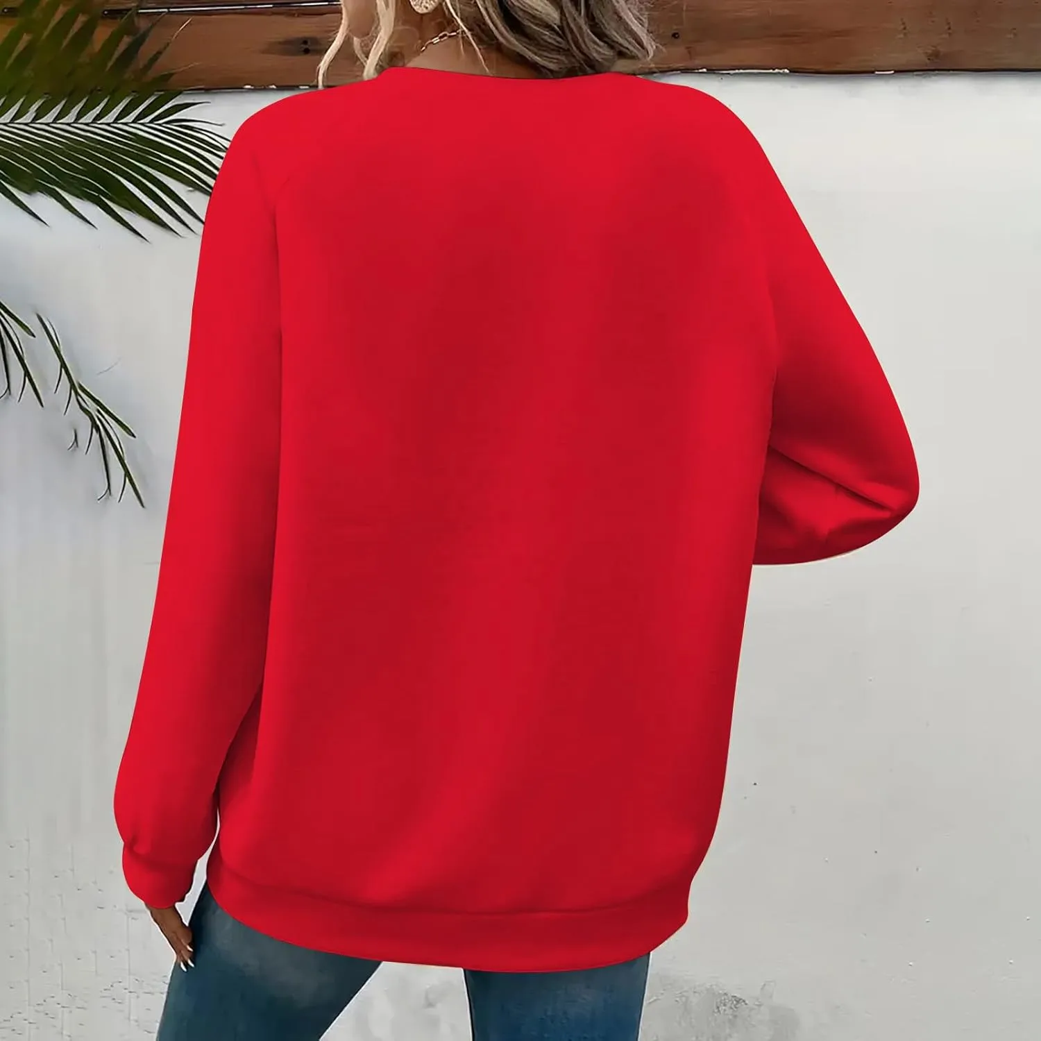 Womens 2024 Winter Oversized Crewneck Sweatshirts Cute Heart Print Tops Casual Loose Long Sleeve Pullover Sweaters