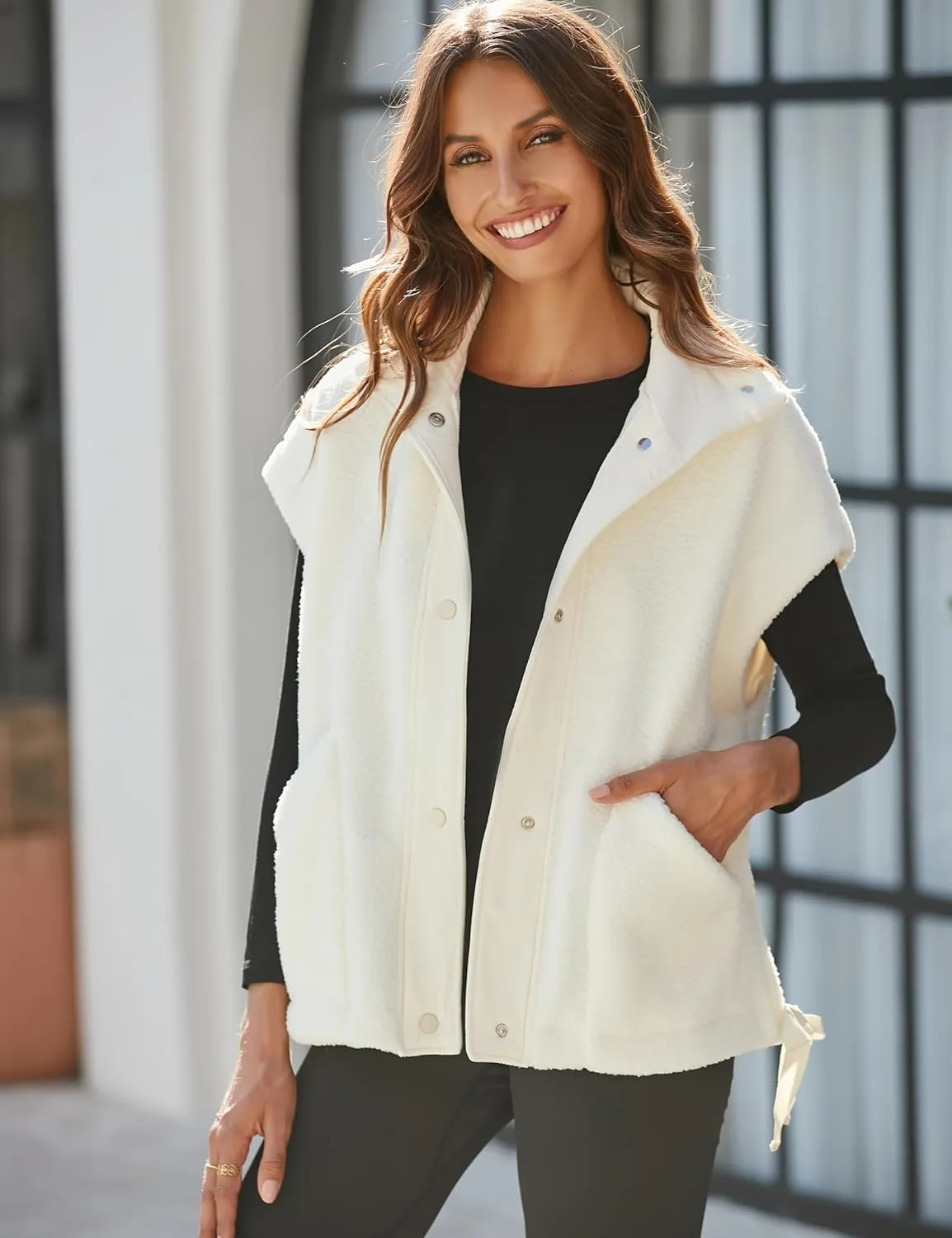 Yeokou Women's Fleece Vest Casual Sleeveless Button Down Winter Warm Sherpa Jacket with Pockets